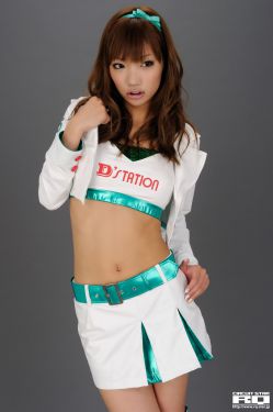 易烊千玺眉心痣
